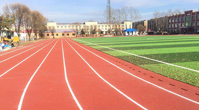 塑膠跑道保養(yǎng)的幾個(gè)注意事項(xiàng)
