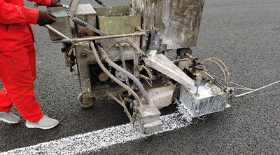 雙組份標線施工有幾種方式？