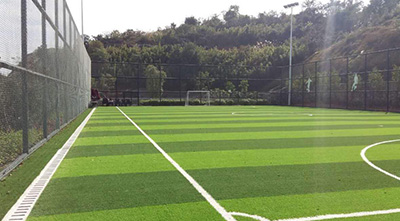 人造草坪價格多少錢一平？