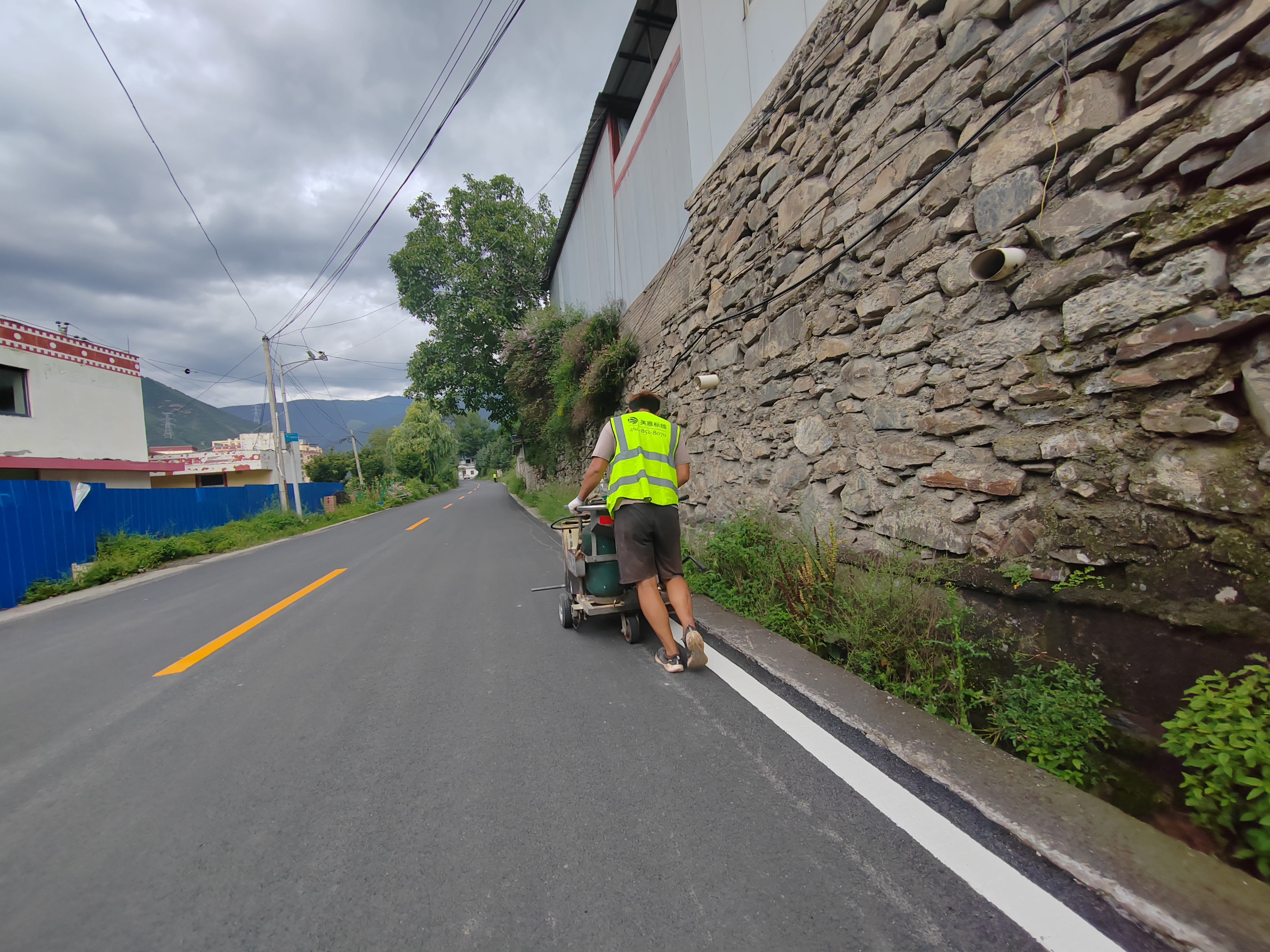 高原地區(qū)道路標(biāo)線長效耐用施工方案